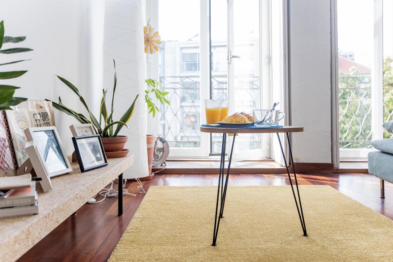 Bonjardim Studio W/ Balcony By Lovelystay Porto Luaran gambar