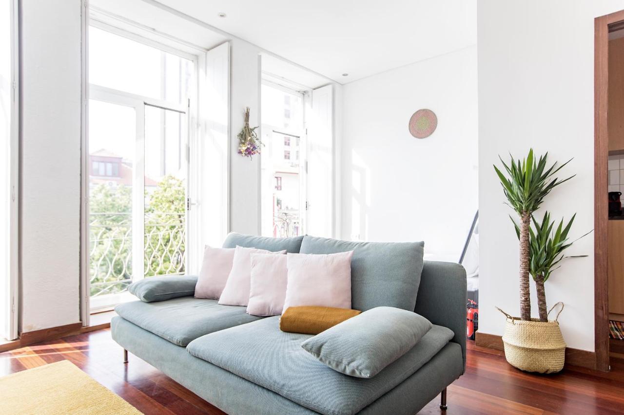 Bonjardim Studio W/ Balcony By Lovelystay Porto Luaran gambar
